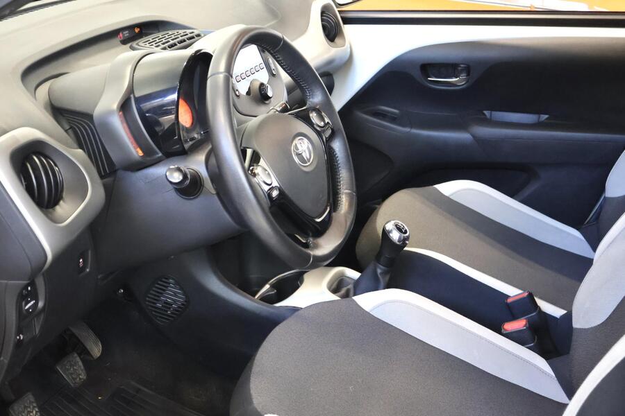 Toyota AYGO vaihtoauto