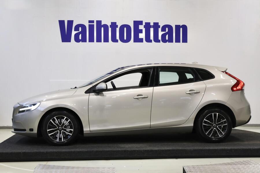Volvo V40 vaihtoauto