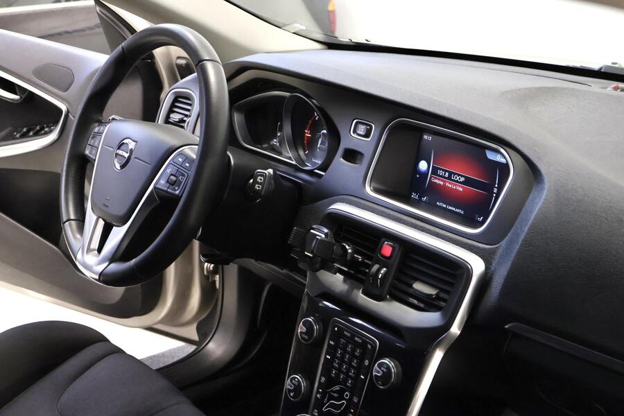 Volvo V40 vaihtoauto