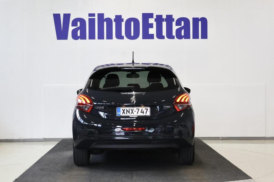 Peugeot 208 vaihtoauto