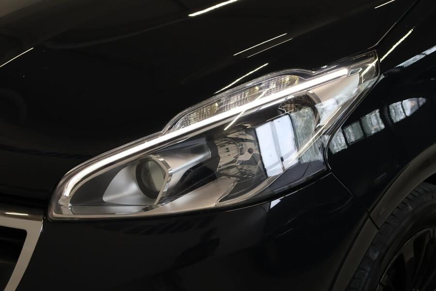 Peugeot 208 vaihtoauto