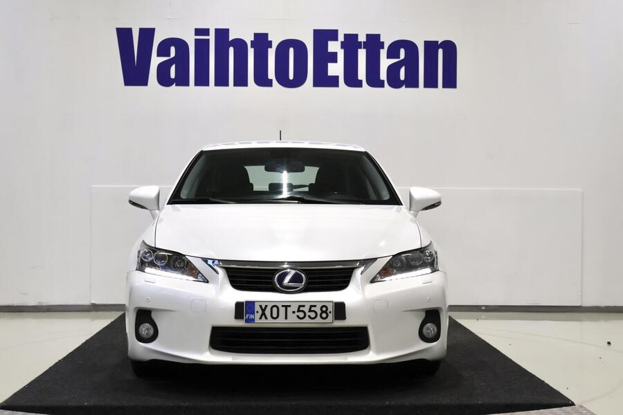 Lexus CT vaihtoauto