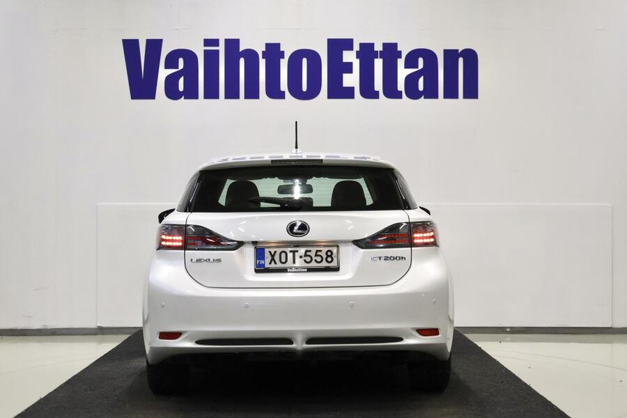 Lexus CT vaihtoauto