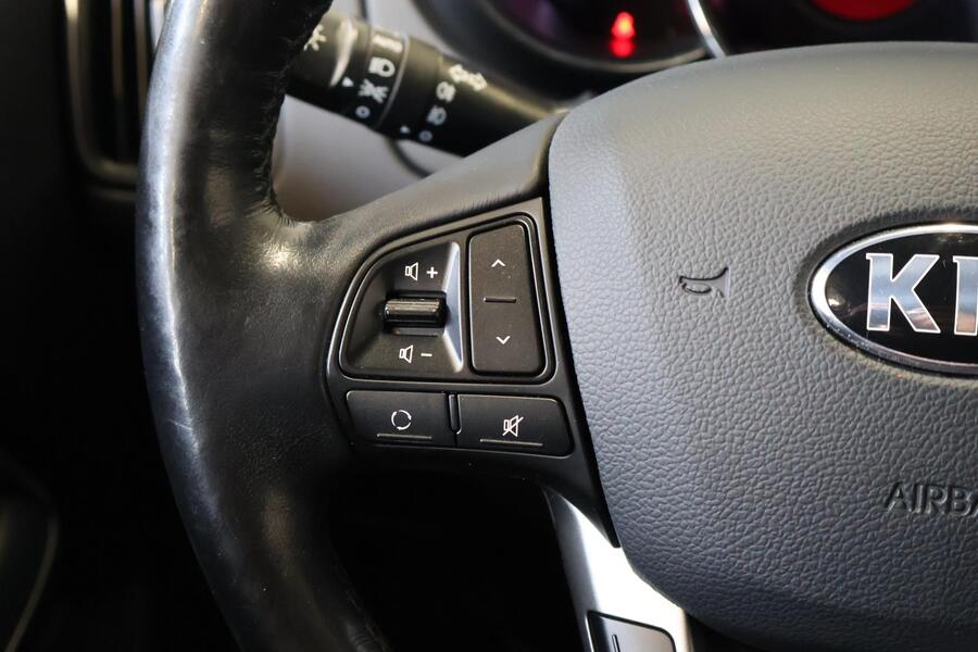 Kia Rio vaihtoauto