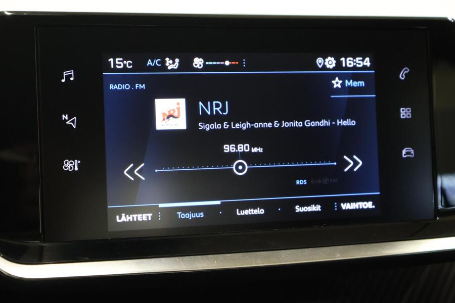 Peugeot 208 vaihtoauto