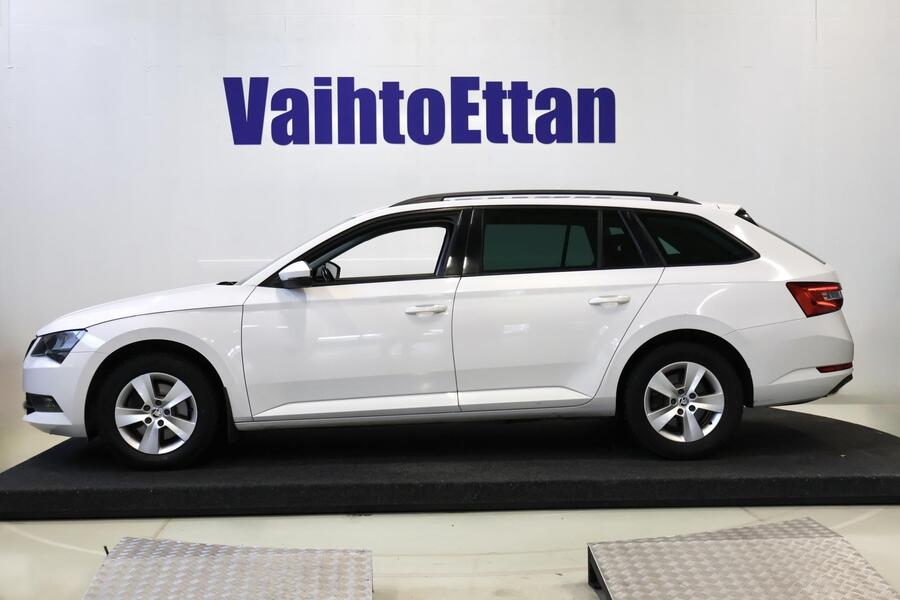 Skoda Superb vaihtoauto