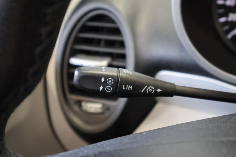 Mercedes-Benz SLK vaihtoauto