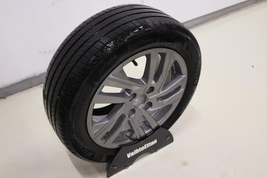 Peugeot 208 vaihtoauto