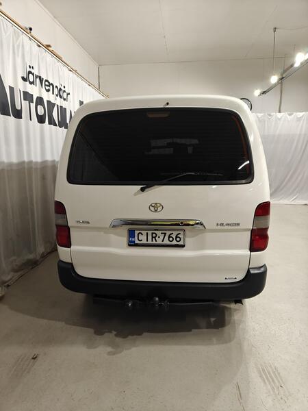 Toyota Hiace vaihtoauto