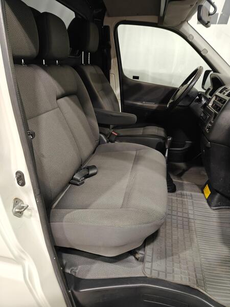 Toyota Hiace vaihtoauto