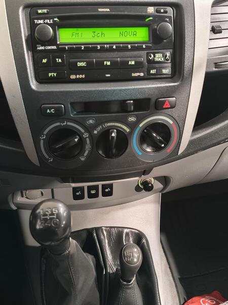 Toyota Hilux vaihtoauto