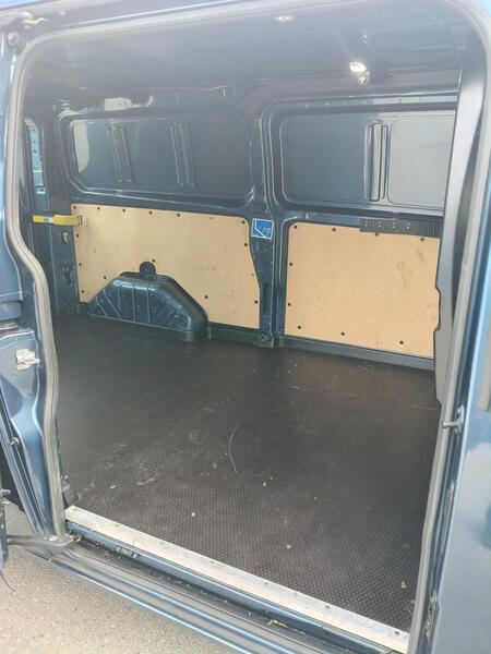Ford Transit Custom vaihtoauto