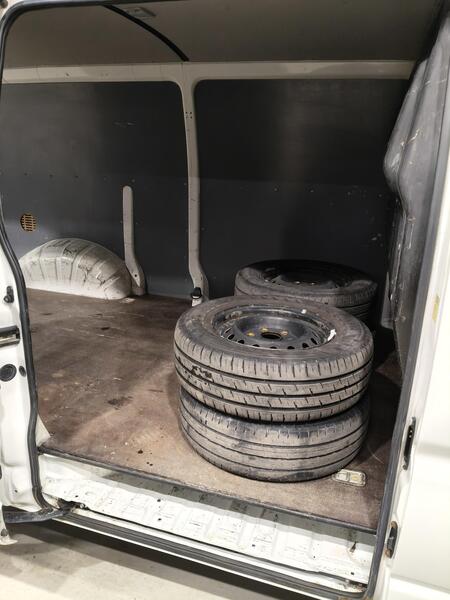 Toyota Hiace vaihtoauto