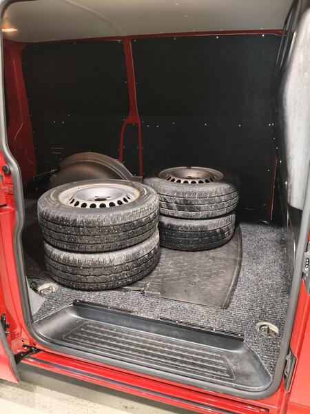 Volkswagen Transporter vaihtoauto