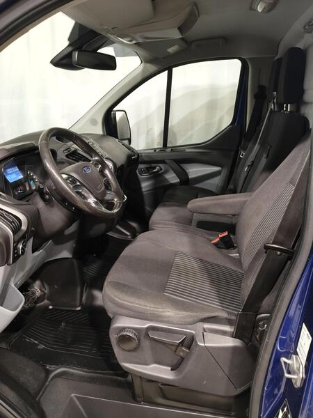 Ford Transit Custom vaihtoauto