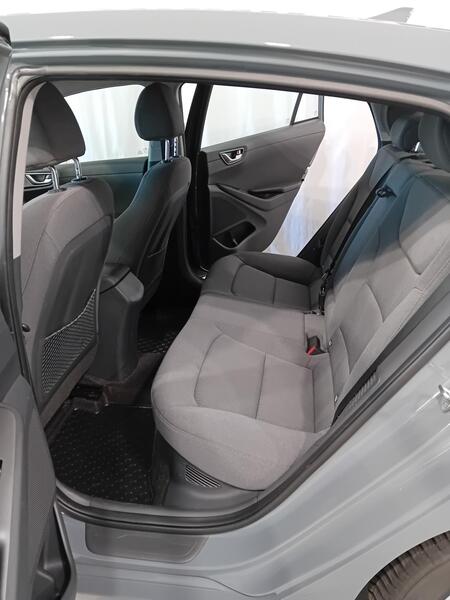 Hyundai IONIQ plug-in vaihtoauto