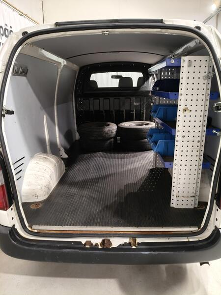 Toyota Hiace vaihtoauto