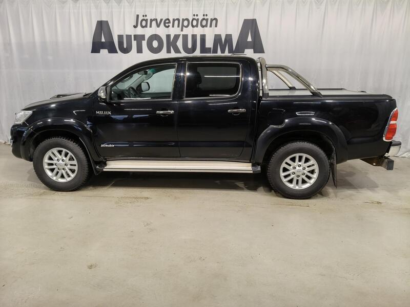 Toyota Hilux vaihtoauto