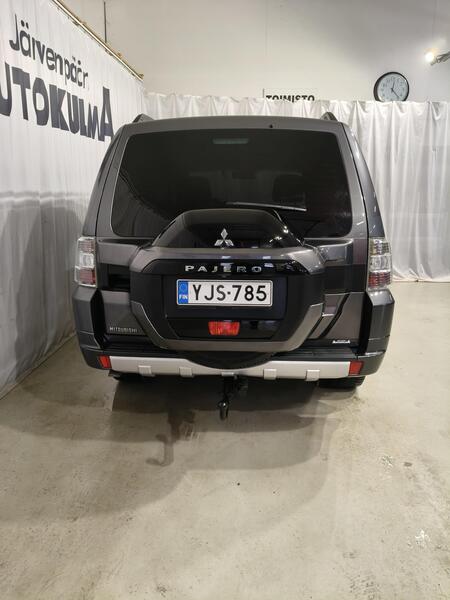 Mitsubishi Pajero vaihtoauto