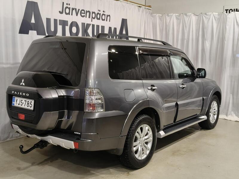 Mitsubishi Pajero vaihtoauto