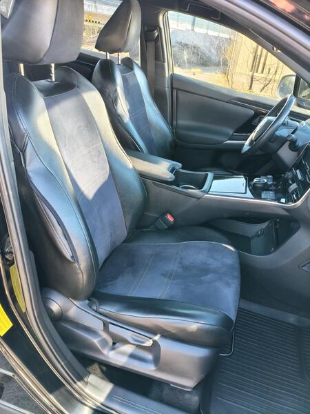 Toyota bZ4X vaihtoauto