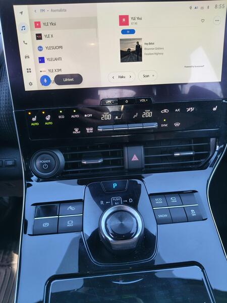 Toyota bZ4X vaihtoauto