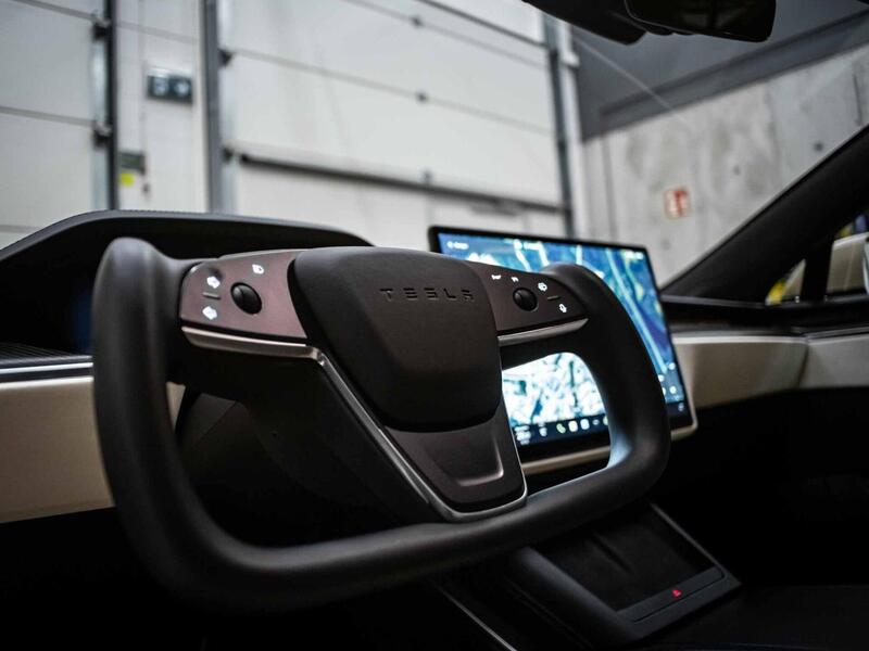 Tesla Model S vaihtoauto