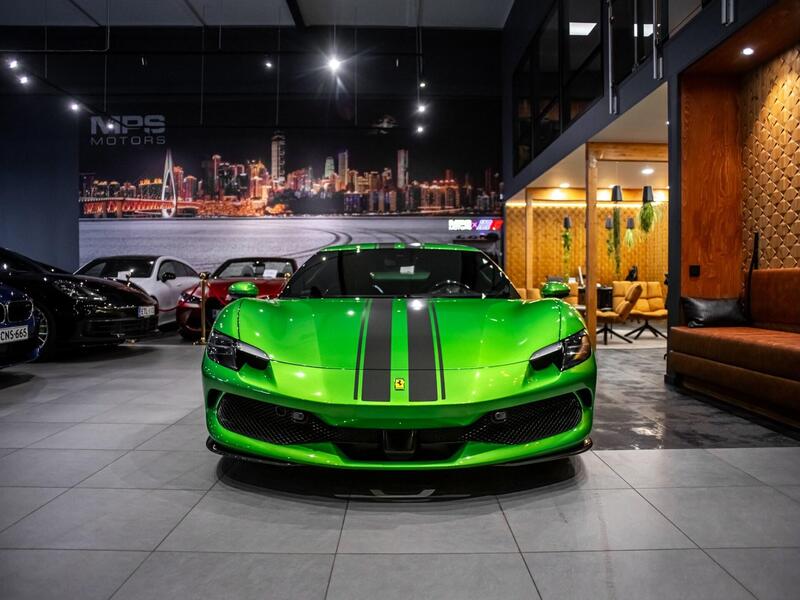 Ferrari 296 GTB vaihtoauto