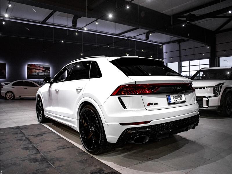 Audi RS Q8 vaihtoauto