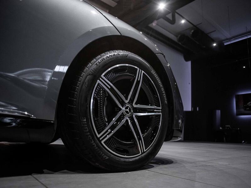 Mercedes-Benz EQE vaihtoauto