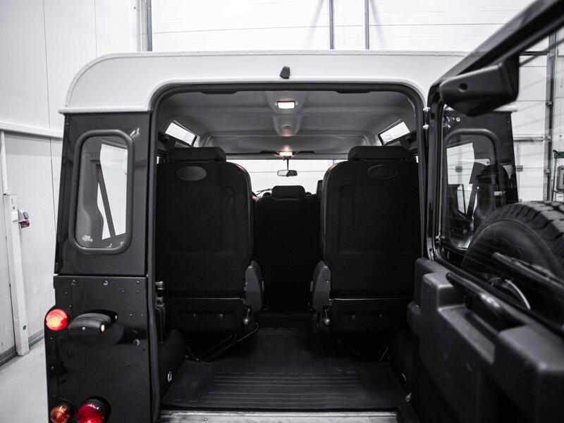 Land Rover Defender vaihtoauto