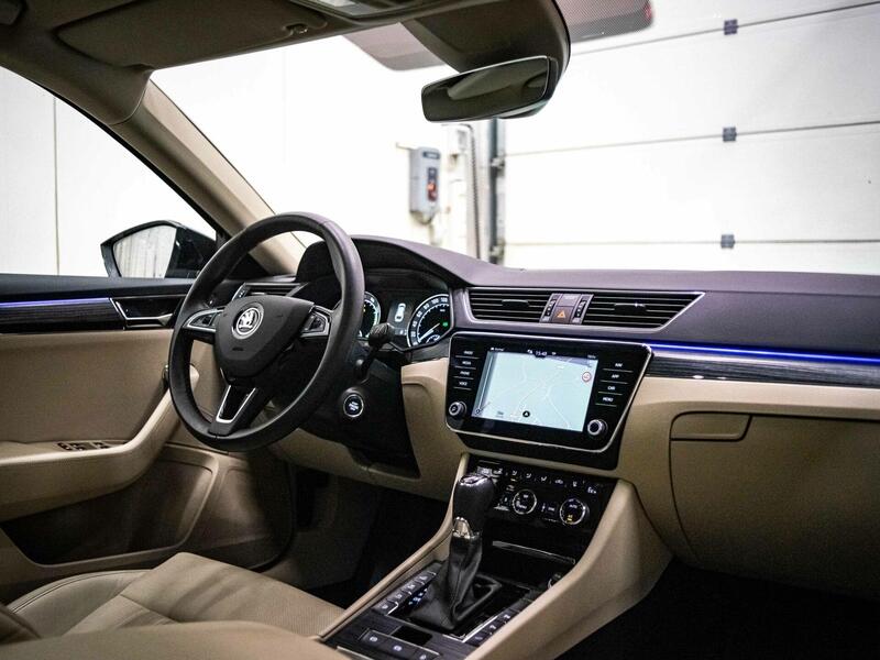 Skoda Superb vaihtoauto