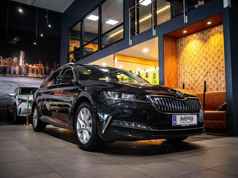 Skoda Superb vaihtoauto