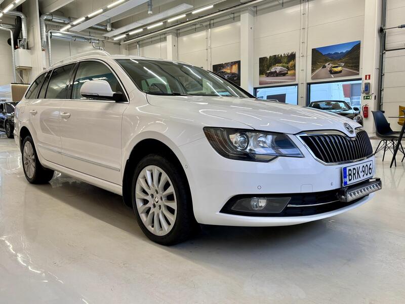 Skoda Superb vaihtoauto