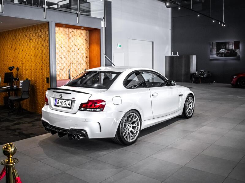BMW 1 vaihtoauto