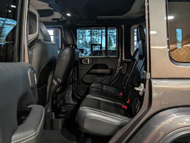 Jeep Wrangler vaihtoauto