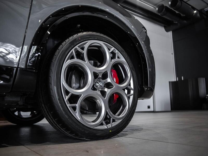 Alfa Romeo Tonale vaihtoauto