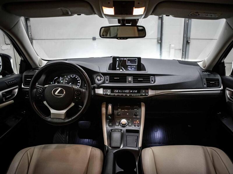 Lexus CT vaihtoauto