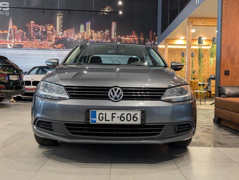 Volkswagen Jetta vaihtoauto