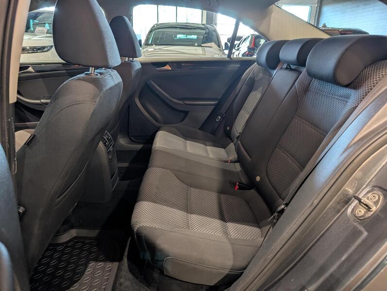 Volkswagen Jetta vaihtoauto