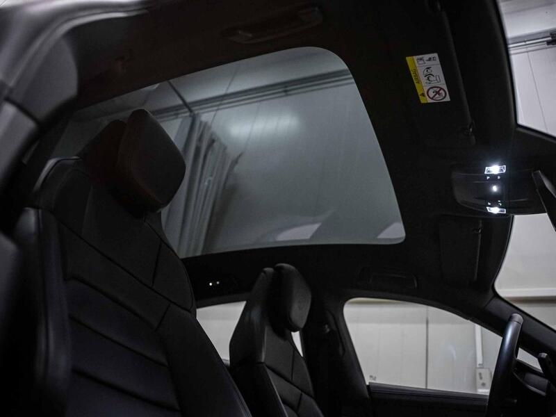 Porsche Taycan vaihtoauto