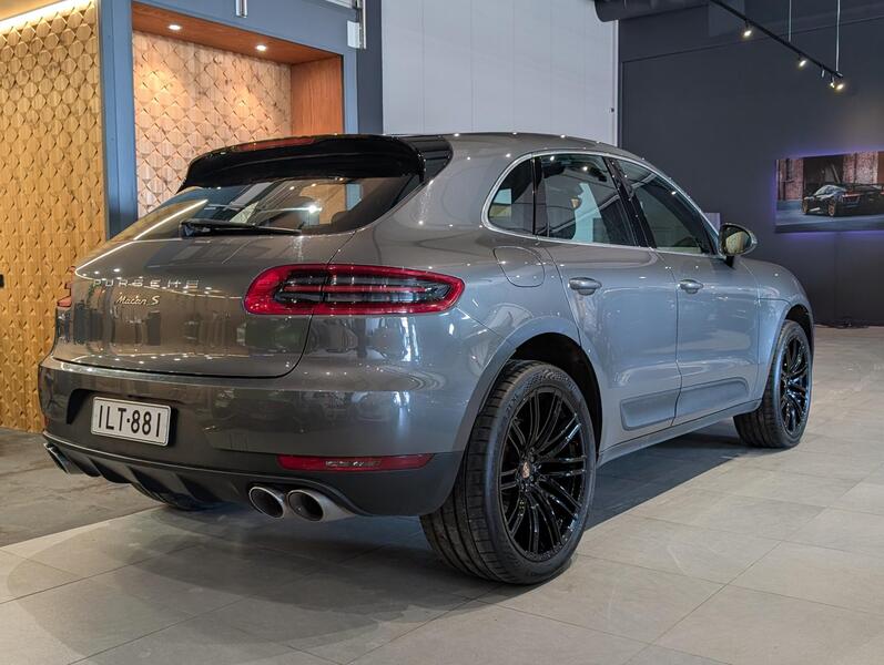 Porsche Macan vaihtoauto