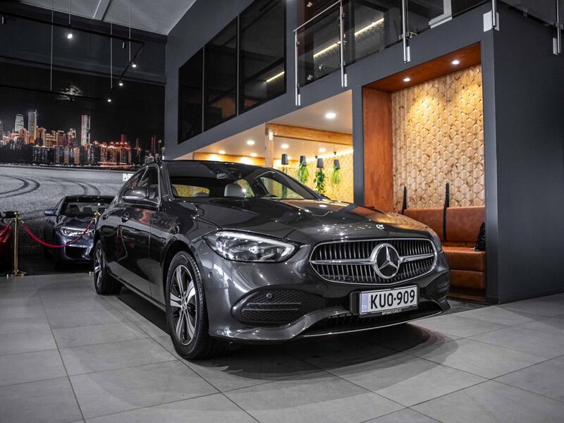 Mercedes-Benz C vaihtoauto