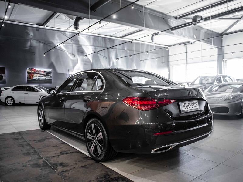 Mercedes-Benz C vaihtoauto