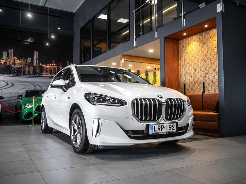BMW 225 vaihtoauto