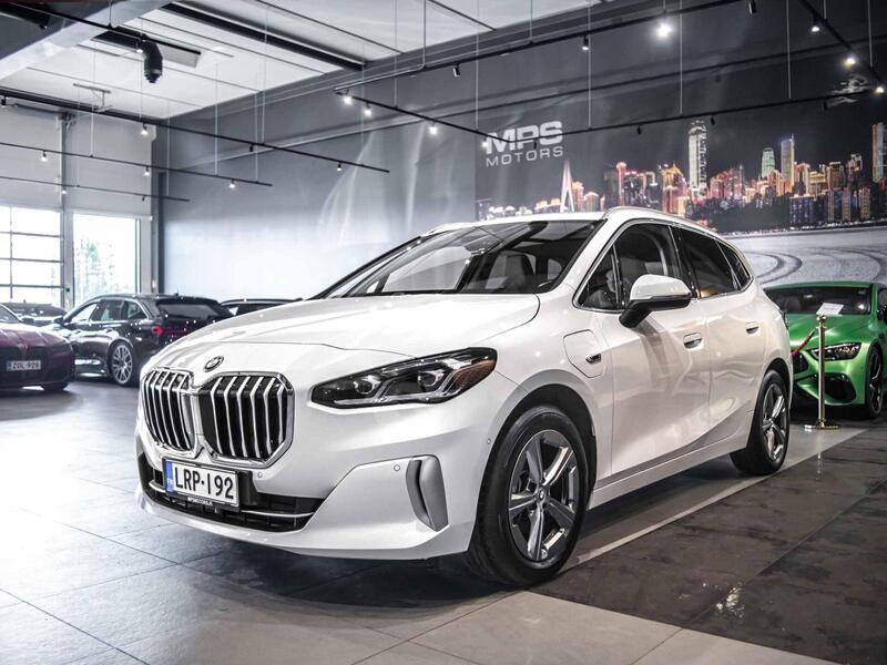 BMW 225 vaihtoauto