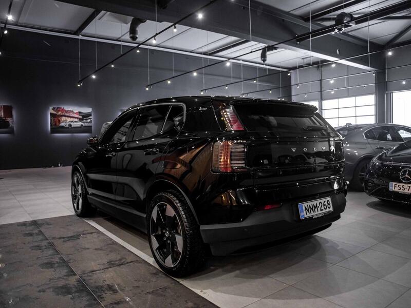 Volvo EX30 vaihtoauto