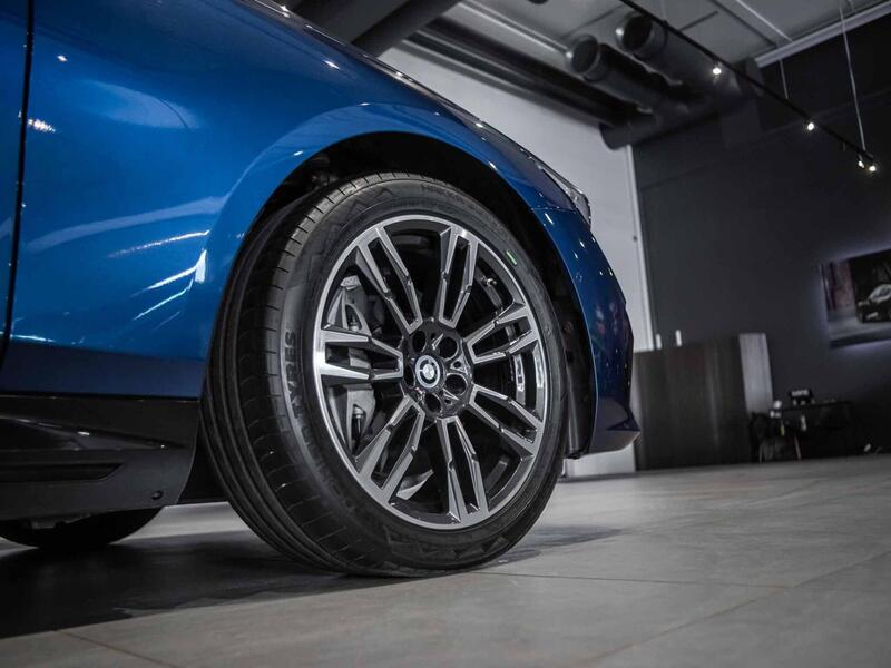 BMW i5 vaihtoauto