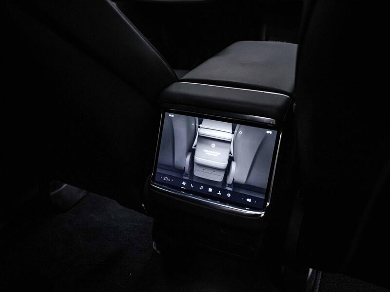 Tesla Model X vaihtoauto