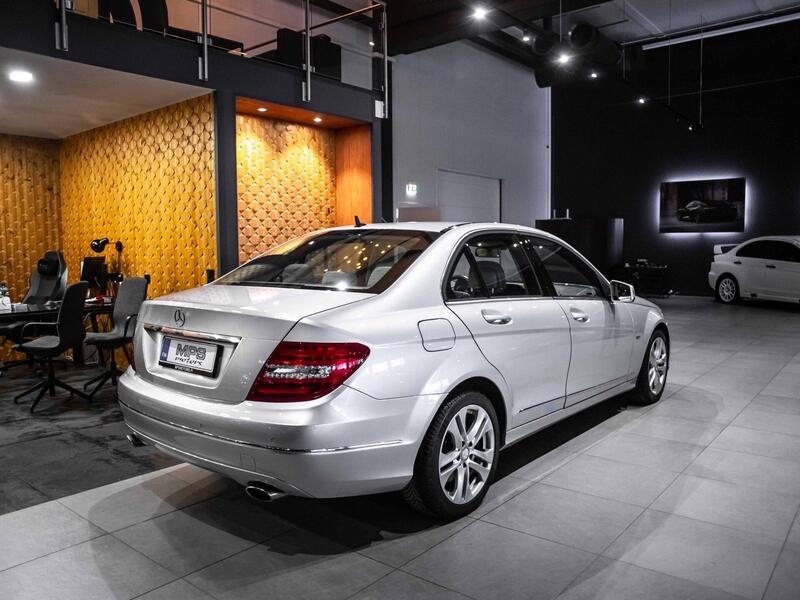 Mercedes-Benz C vaihtoauto